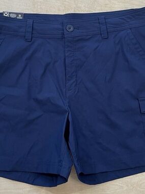 Eddie Bauer Navy Cargo Shorts
